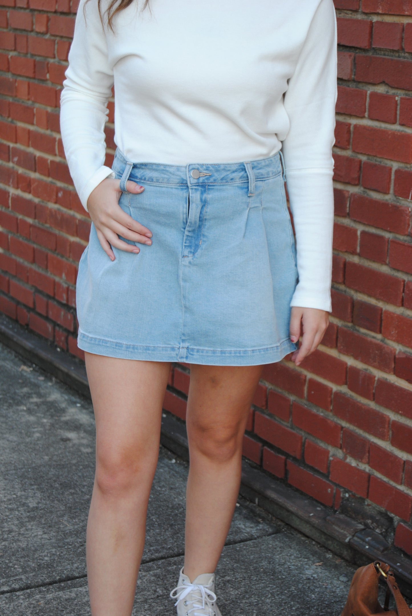 Pleated denim skirt